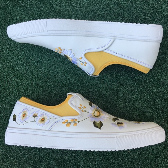 NWT Mark Nason Skechers Daisy Slip On Sneaker 8.5 - Picture 3 of 8